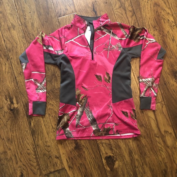 Pink Realtree pull over - Picture 3 of 7